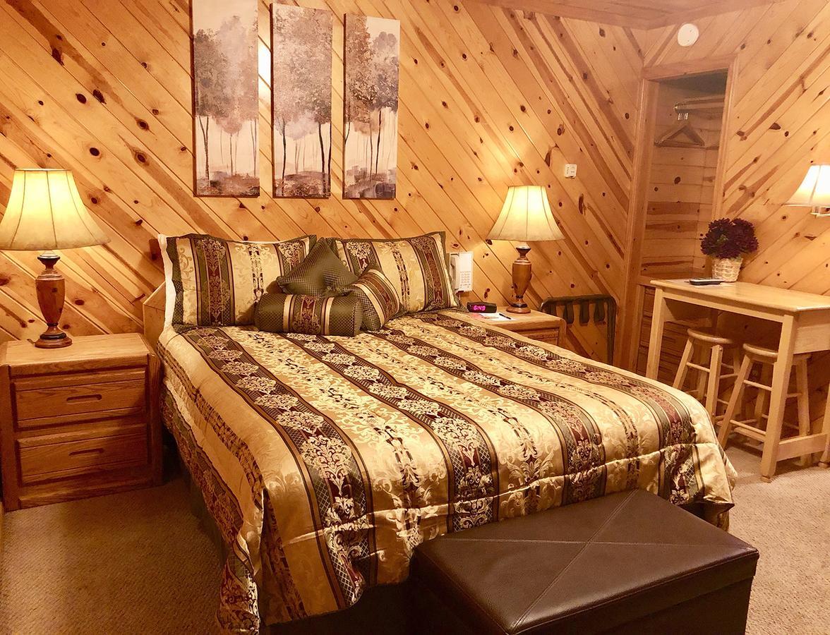 Giant Oaks Lodge Running Springs Esterno foto
